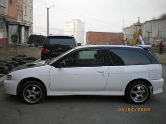 1999 Nissan Pulsar Pictures