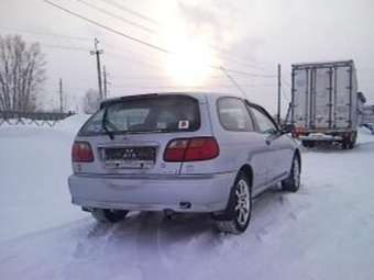 2000 Nissan Pulsar Pictures