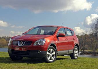 2009 Nissan Qashqai Photos