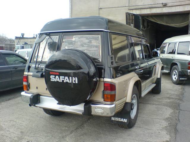 1993 Nissan Safari