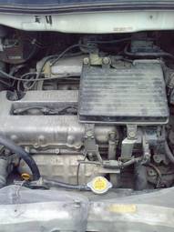 1999 Nissan Serena Photos