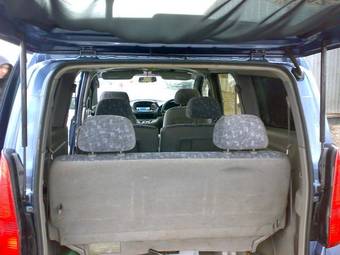 1999 Nissan Serena Pictures