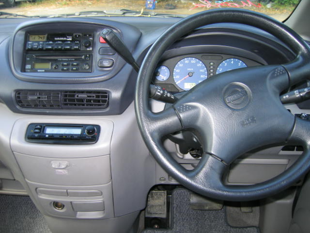 2001 Nissan Serena For Sale