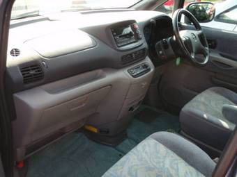 2001 Nissan Serena For Sale