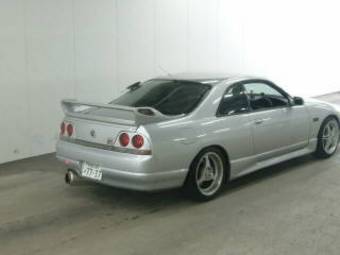 1995 Nissan Skyline Photos