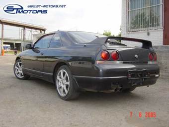 1996 Nissan Skyline Photos