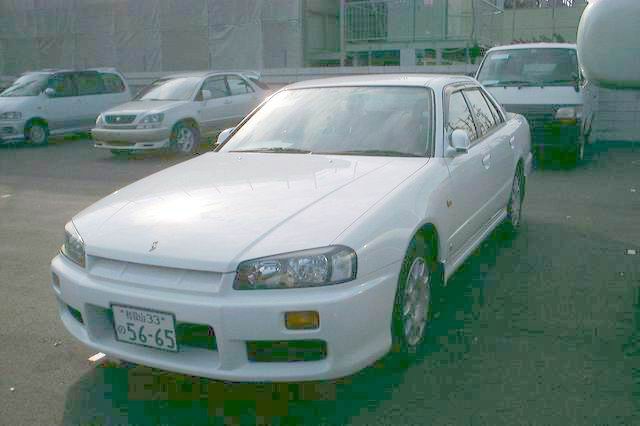1998 Nissan Skyline Photos