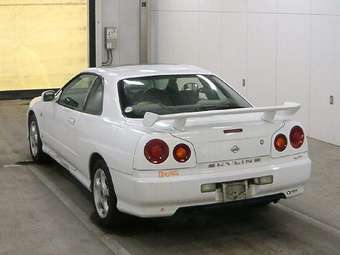 1998 Nissan Skyline Pictures