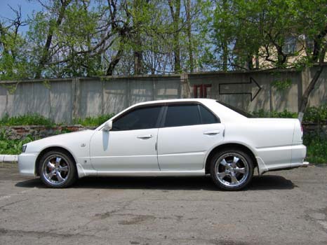 1999 Nissan Skyline