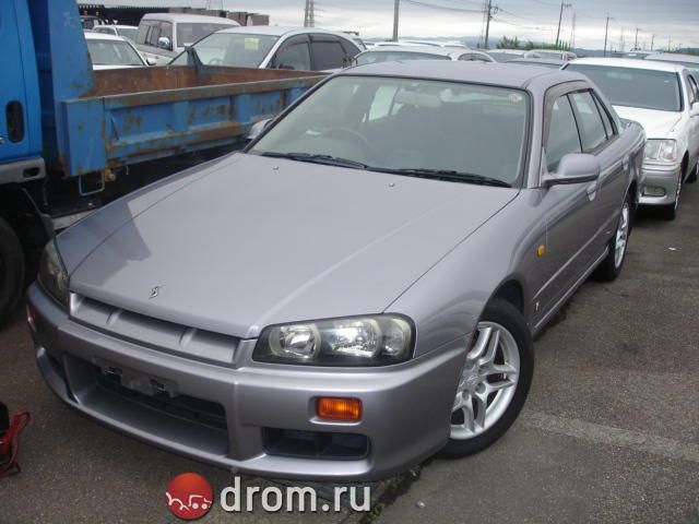 1999 Nissan Skyline