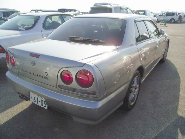 1999 Nissan Skyline Pictures