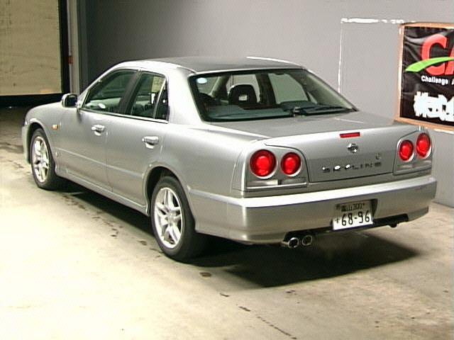 1999 Nissan Skyline Photos