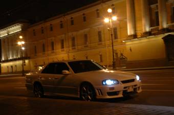 1999 Nissan Skyline Pictures