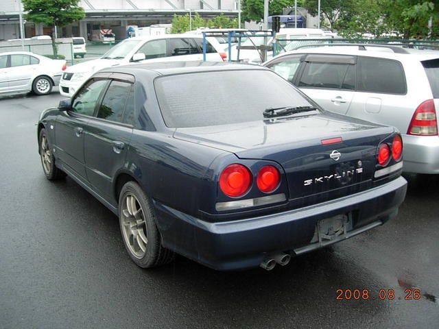 2000 Nissan Skyline