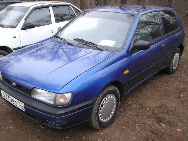 1992 Nissan Sunny