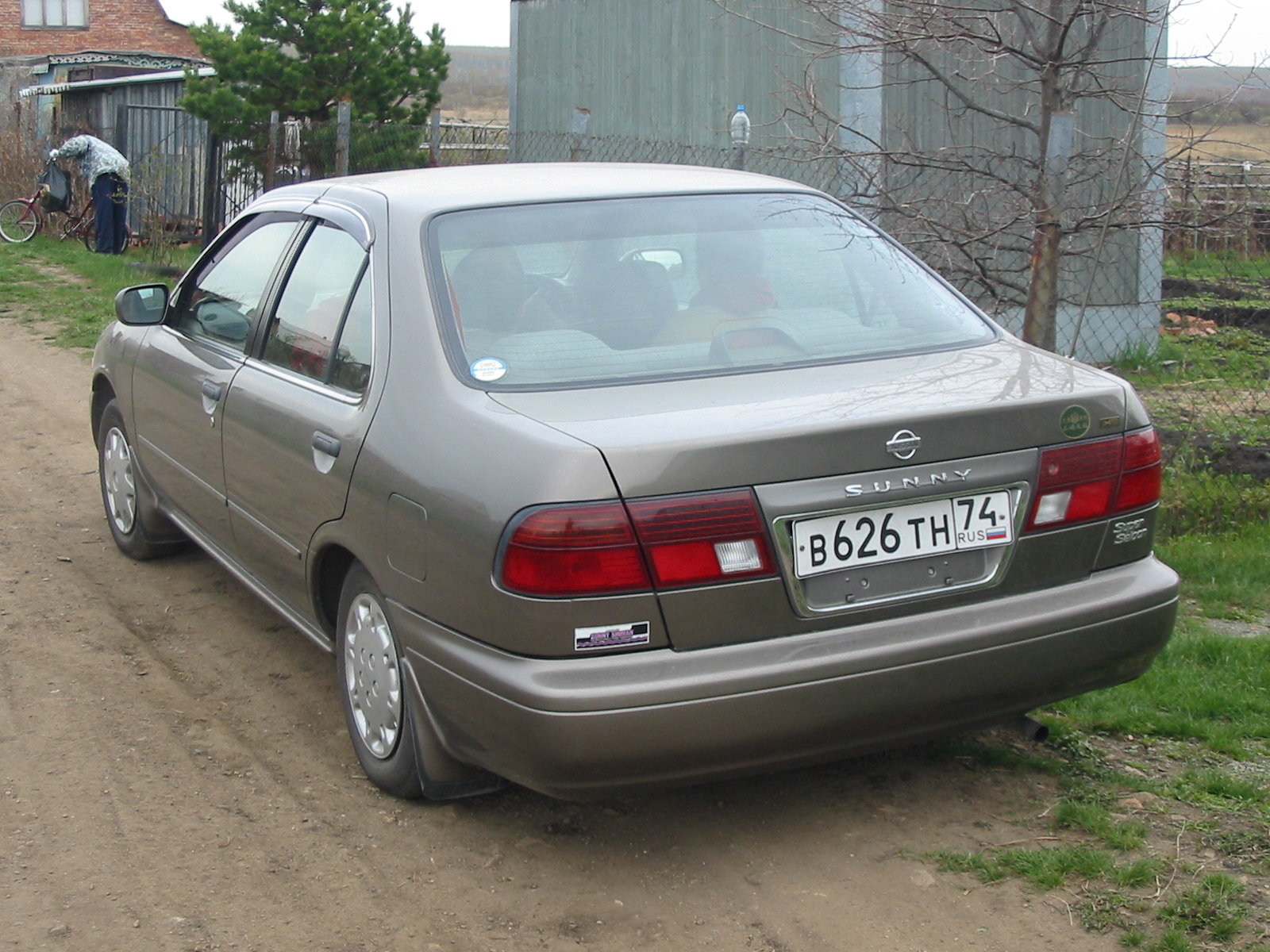 1998 Nissan Sunny