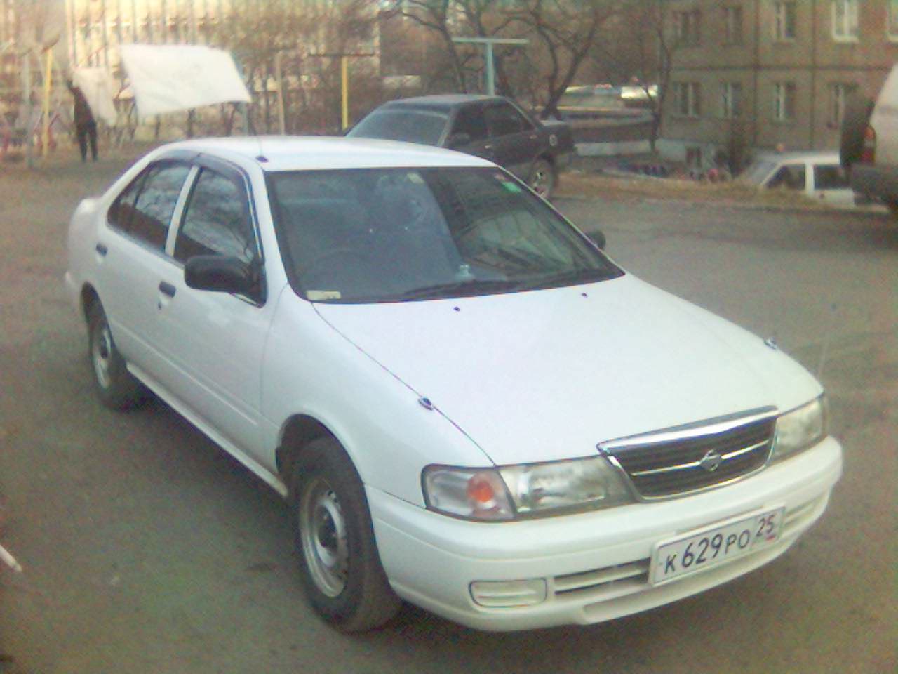 1998 Nissan Sunny