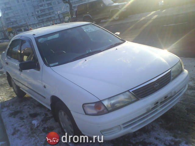 1998 Nissan Sunny