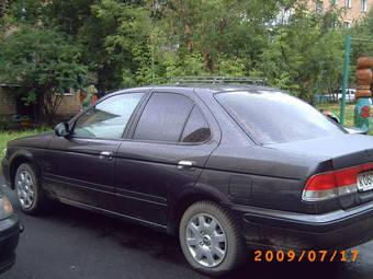 1999 Nissan Sunny Photos