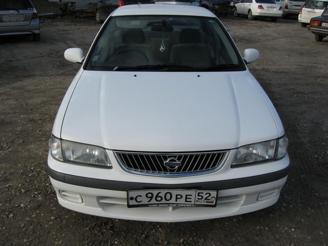 2001 Nissan Sunny