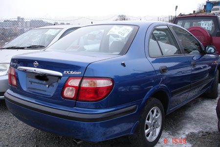 2001 Nissan Sunny Pictures