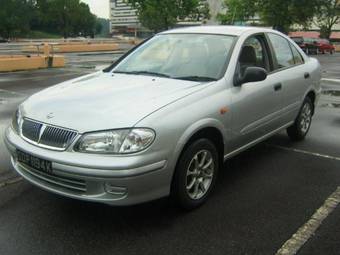 Nissan sunny 2001 года