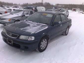 2001 Nissan Sunny Pics