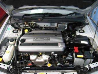 2001 Nissan Sunny Pictures