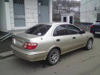 2001 Nissan Sunny Pics