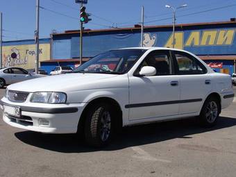 2001 Nissan Sunny Images