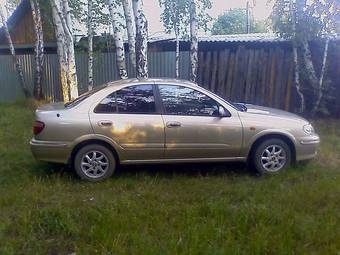 2001 Nissan Sunny Photos