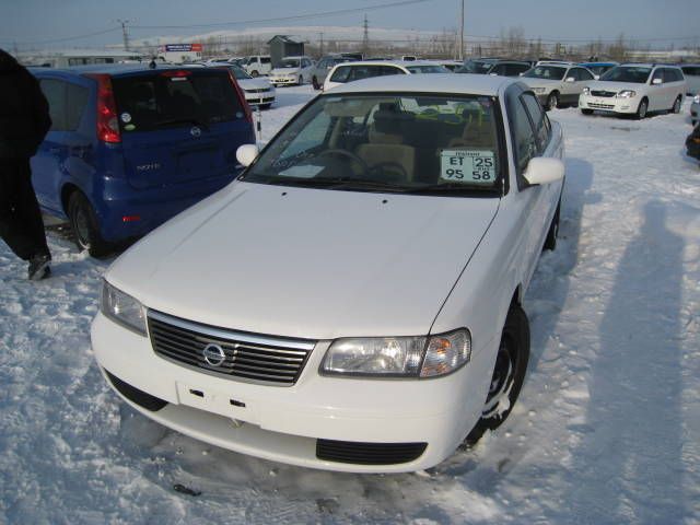 2003 Nissan Sunny