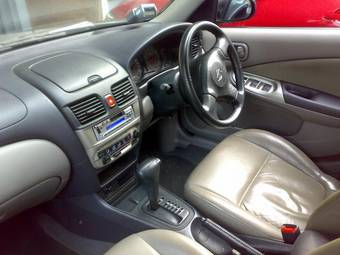 2003 Nissan Sunny Photos