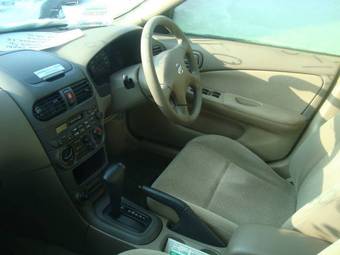 2003 Nissan Sunny Pics