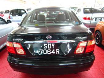 2003 Nissan Sunny Pictures