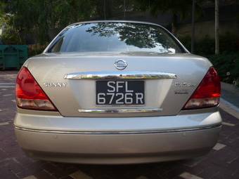 2004 Nissan Sunny Photos