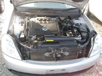 2004 Nissan Teana Pictures