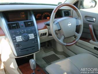 2005 Nissan Teana Pictures