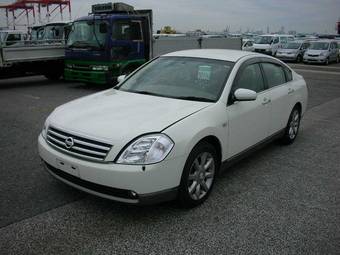 2005 Nissan Teana Pics