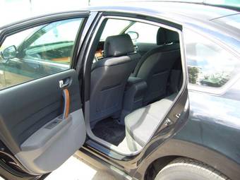 2005 Nissan Teana Pictures