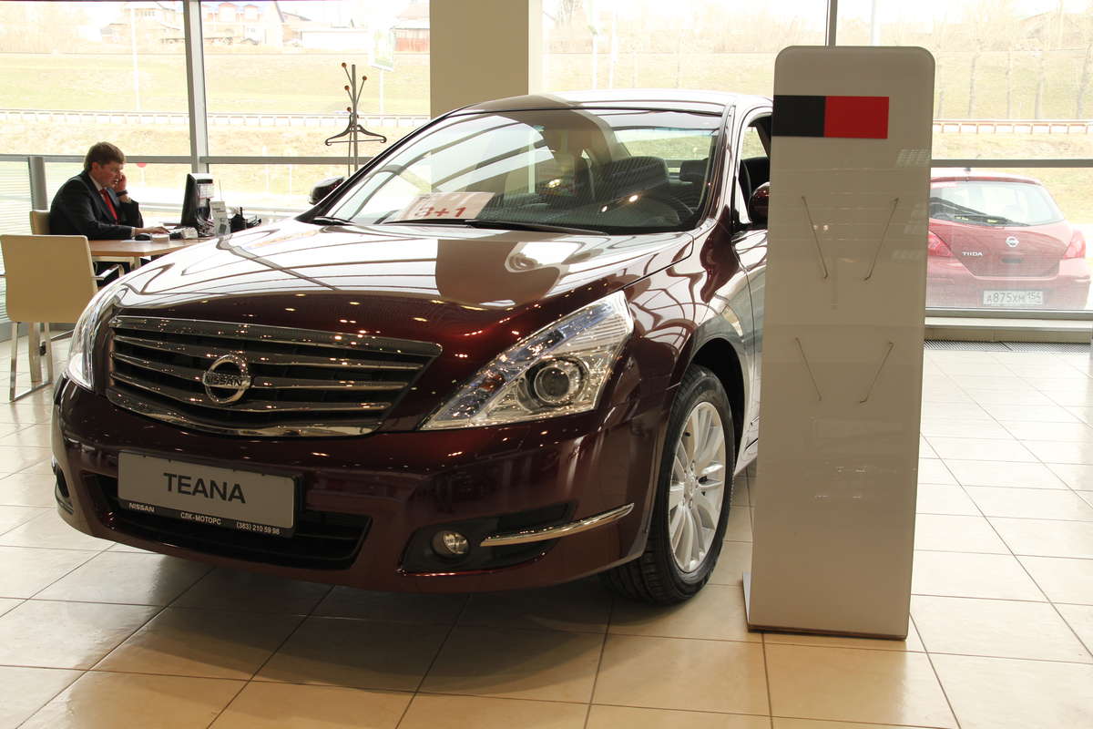 Nissan teana 2012 года