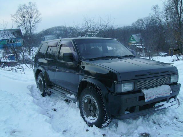 1992 Nissan Terrano