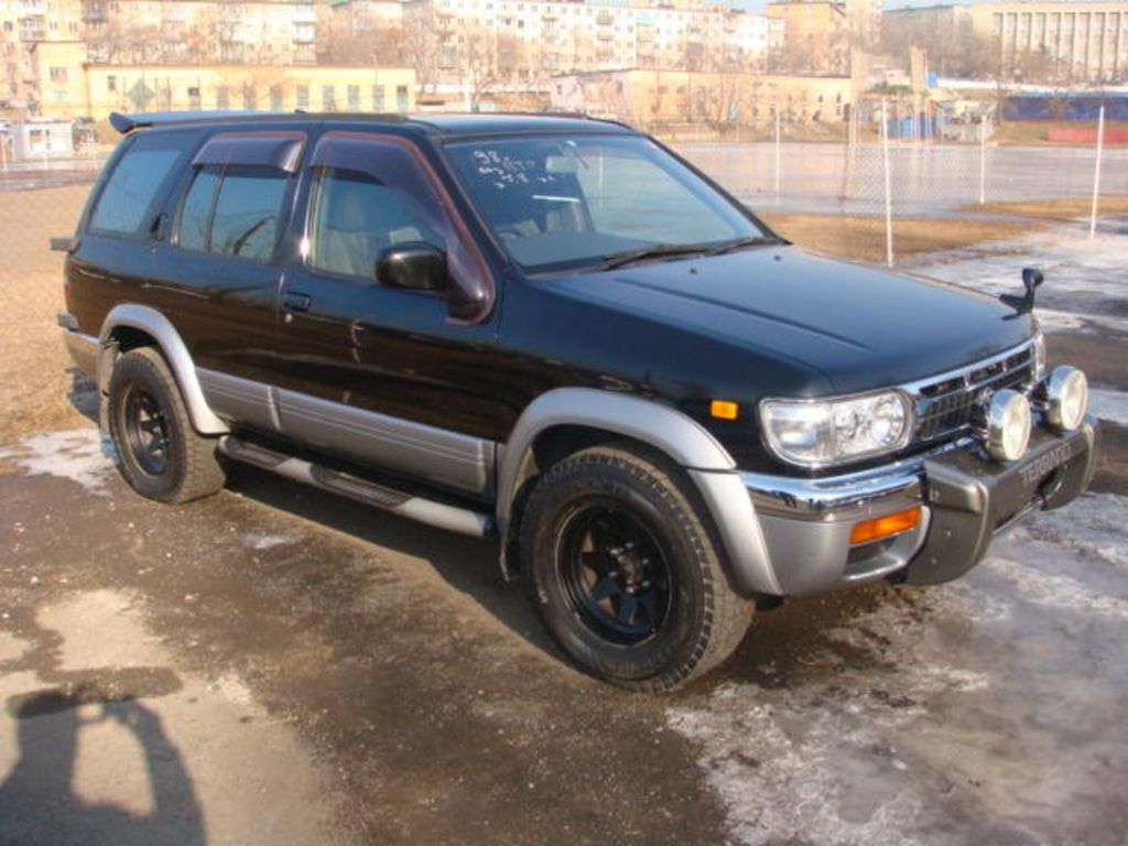1998 Nissan Terrano