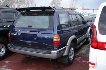 1998 Nissan Terrano Pictures