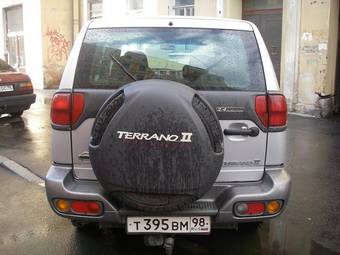 2002 Nissan Terrano II Photos