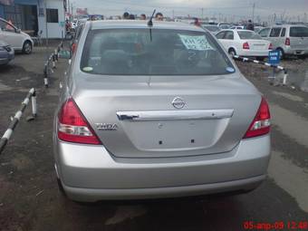 2005 Nissan Tiida Latio Photos