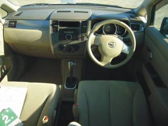 2006 Nissan Tiida Latio Pictures