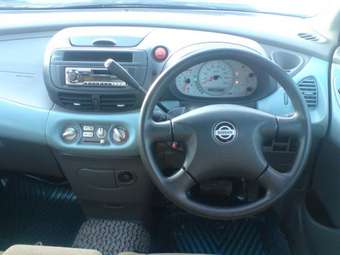 2001 Nissan Tino For Sale