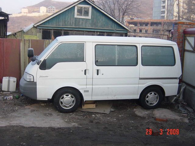 2003 Nissan Vanette