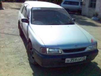 1998 Nissan Wingroad